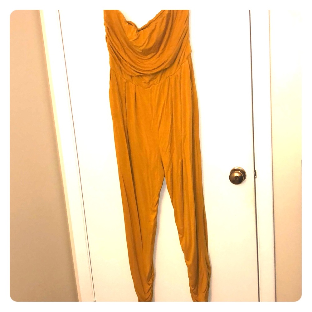 Fashion Nova Strapless Jumper